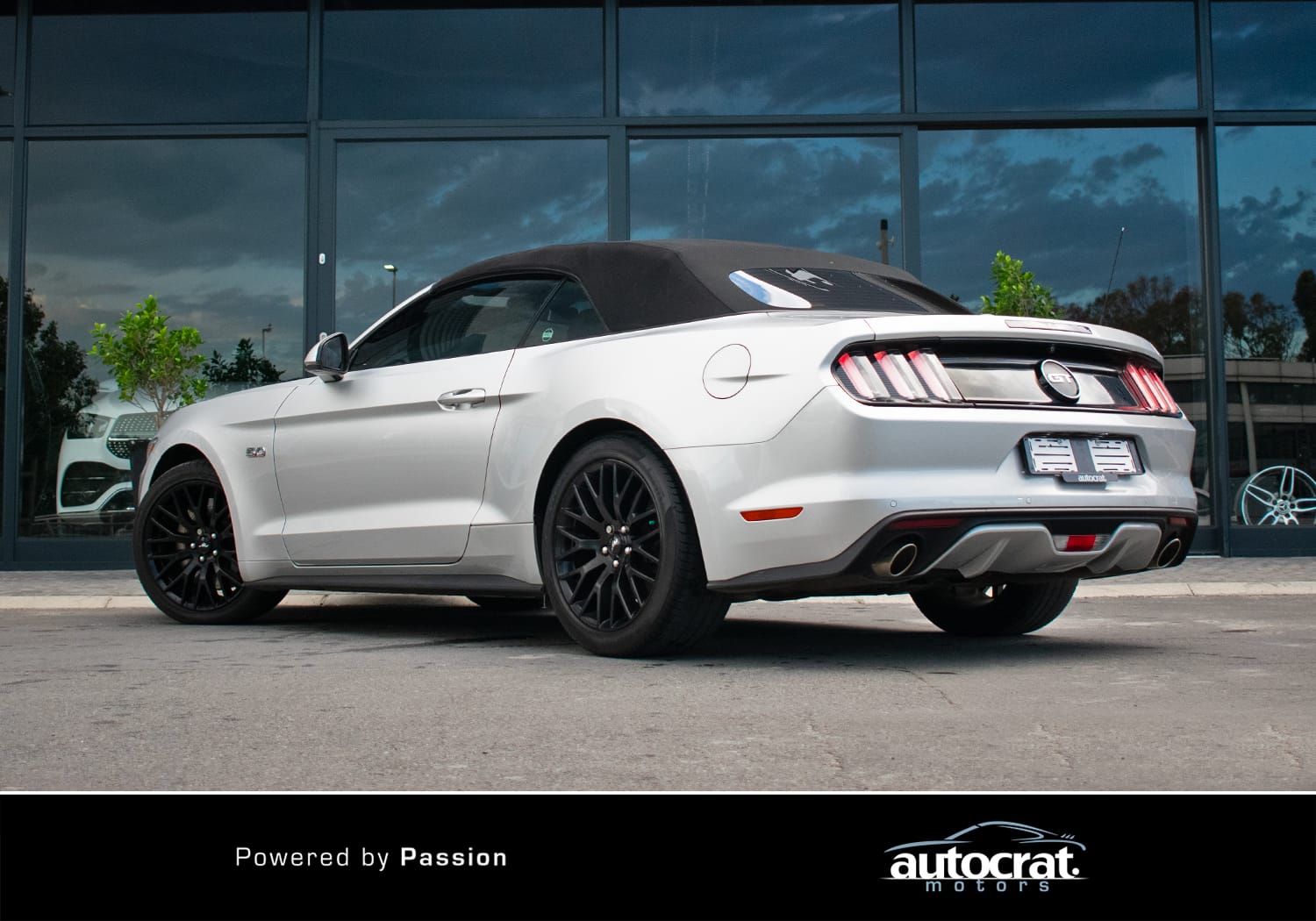 2017 Ford Mustang 5.0 GT Convertible — photo 4